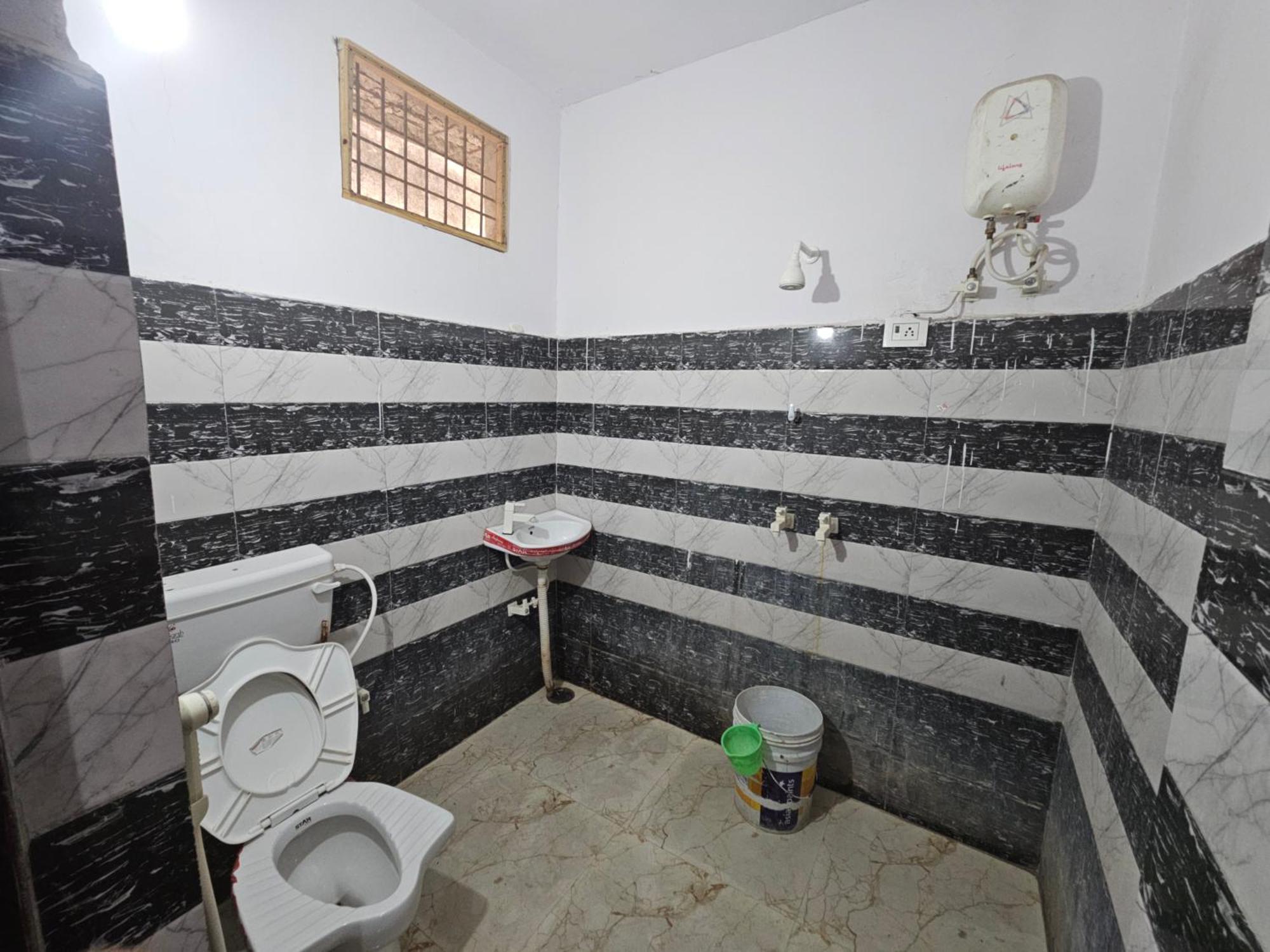 Subhadra Guest House Mathura Camera foto